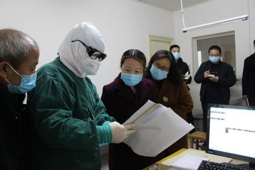 臨潁縣長調(diào)研疫情防控 筑牢一線屏障，全力保障醫(yī)護(hù)人員防護(hù)物資儲備